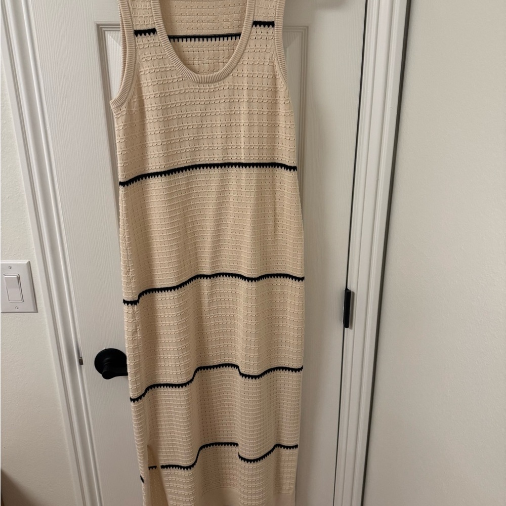 Varley Cream and Black Knit Maxi Dress - Picture 3 of 6